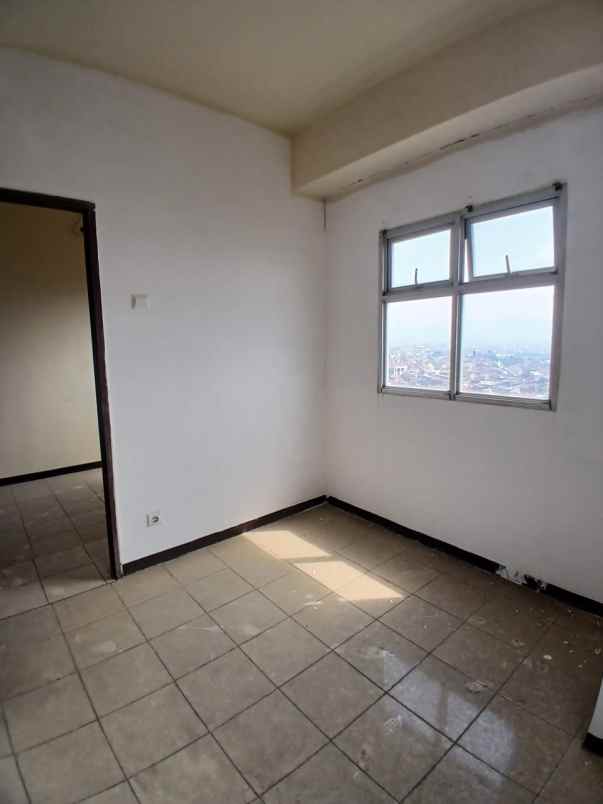 dijual apartemen apartemen the suite metro