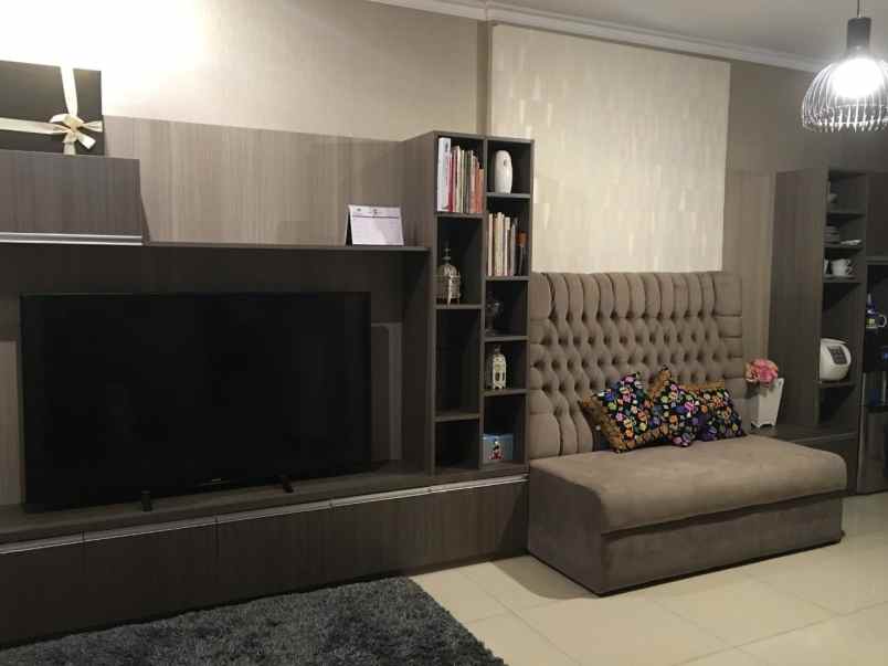 dijual apartemen fully furnished di sudirman park