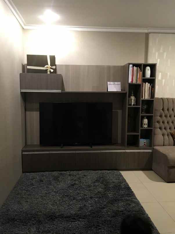 dijual apartemen fully furnished di sudirman park