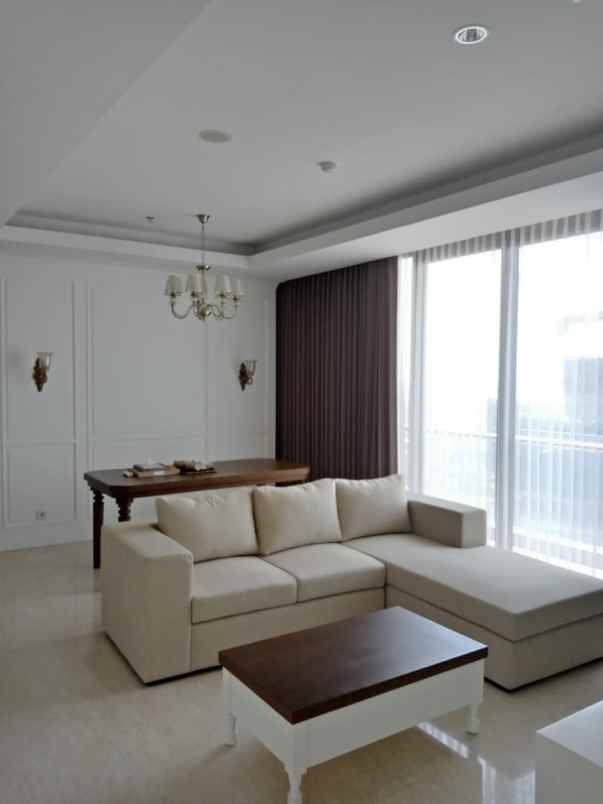 dijual apartemen voila lt 32 ciputra world surabaya