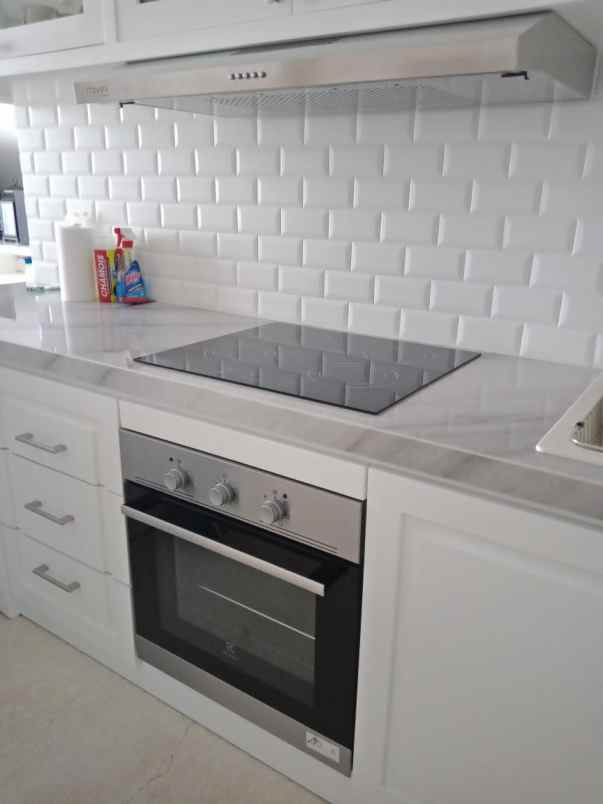 dijual apartemen voila lt 32 ciputra world surabaya