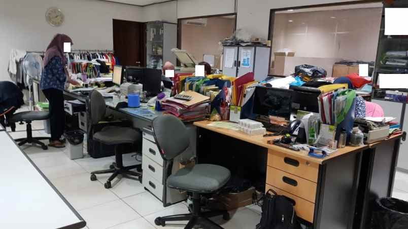 dijual cepat gudang di semanan kalideres bisa nego