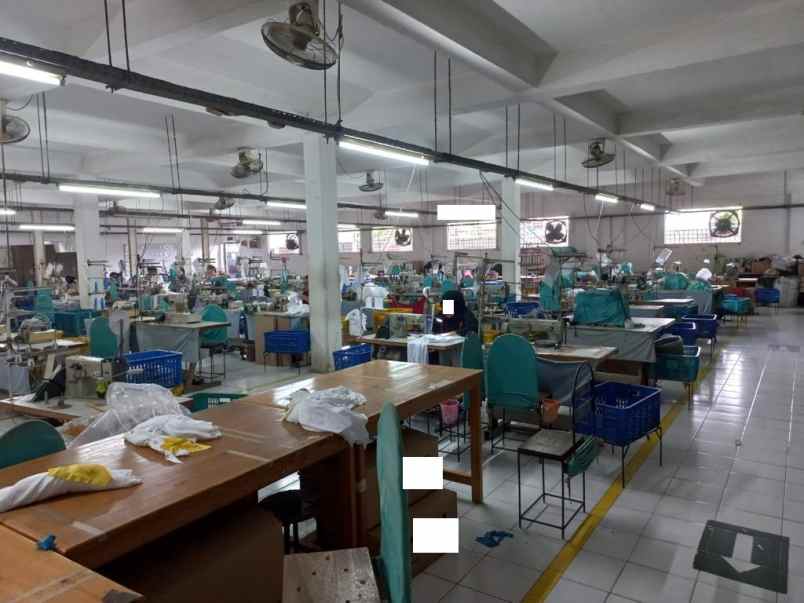 dijual cepat gudang di semanan kalideres bisa nego