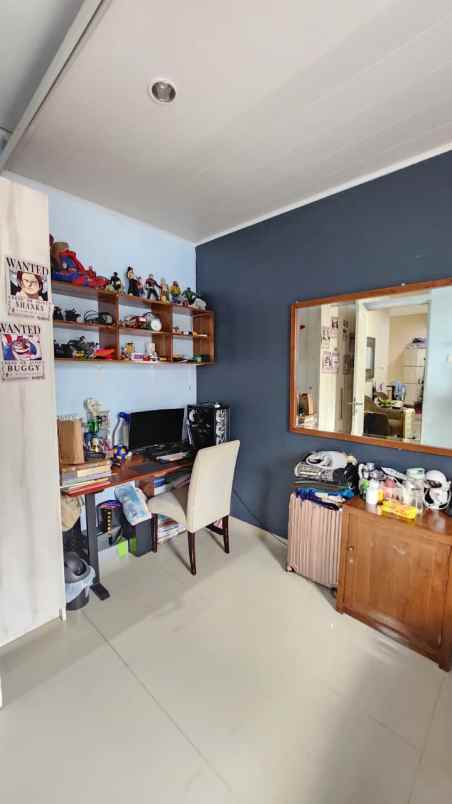 dijual cepat rumah bagus siaphuni di metland menteng