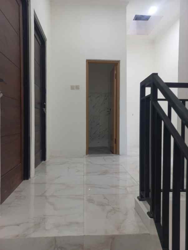 dijual cluster kayu gede permai 2 dengan harga perdana