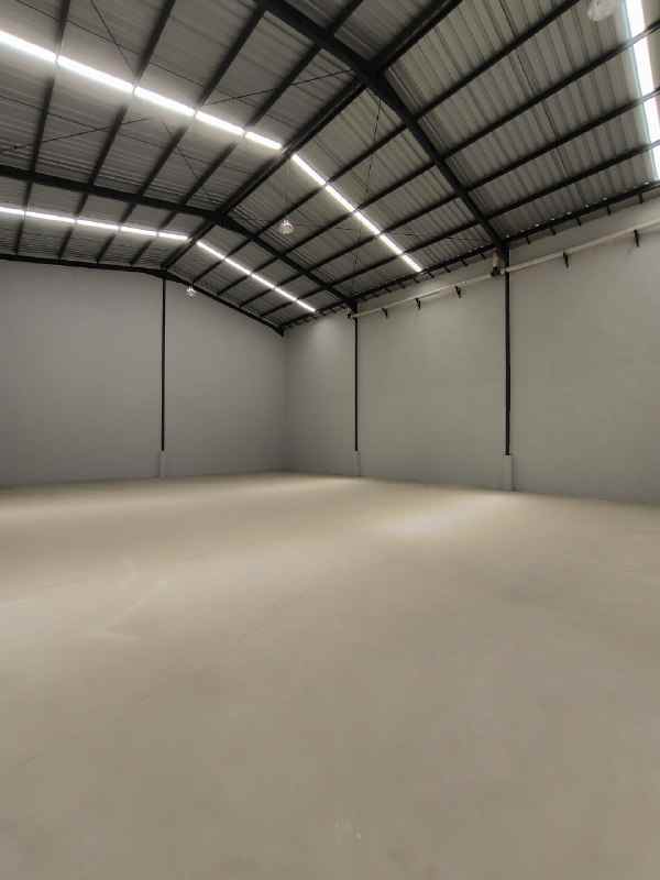 dijual gudang baru surabaya siap huni diskon 100 juta