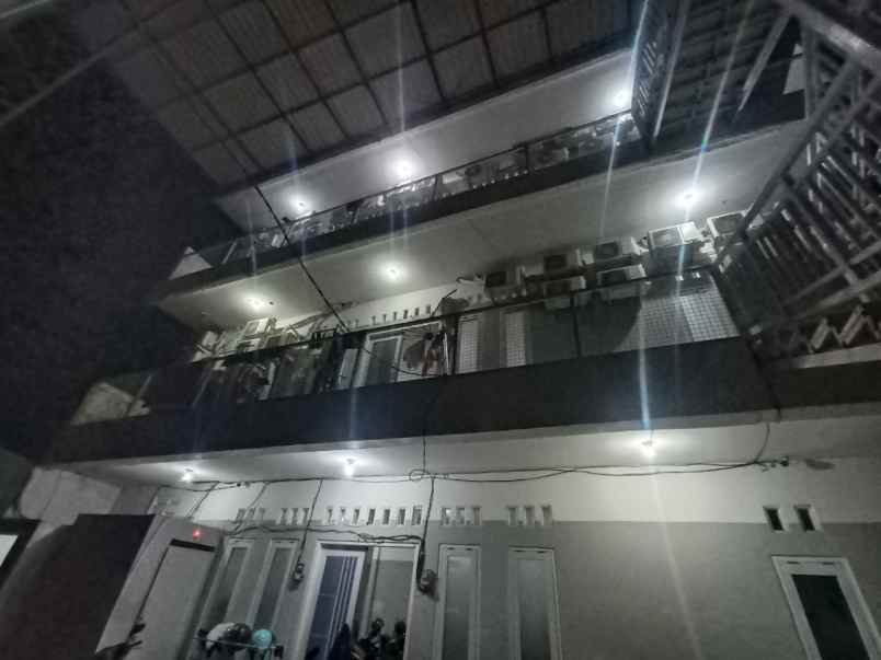 dijual kost babakan tengah