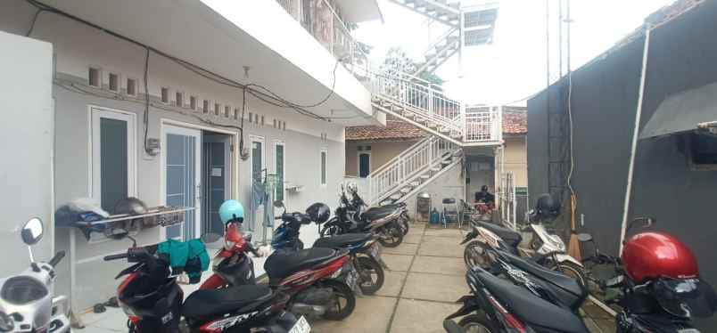 dijual kost babakan tengah