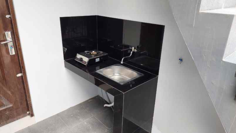 dijual kost griya caringin jl caringin