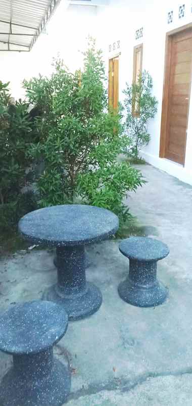 dijual kost kasihan