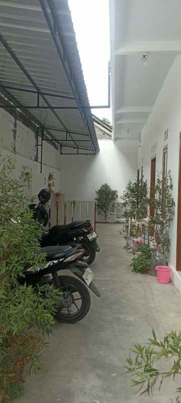 dijual kost kasihan