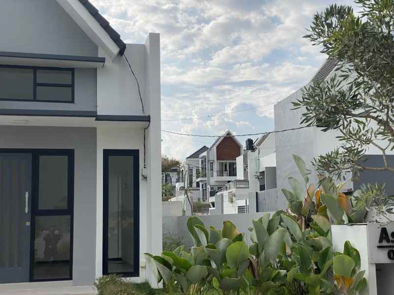 dijual kost merjosari