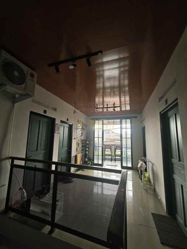 dijual kost sardonoharjo