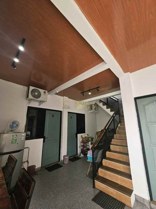 dijual kost sardonoharjo