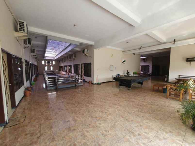 dijual kost siwalankerto