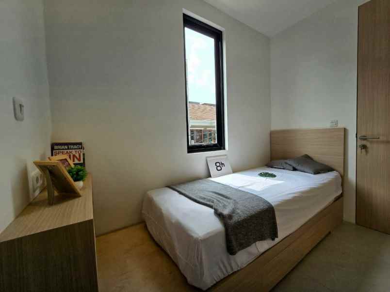 dijual kost tanjung duren