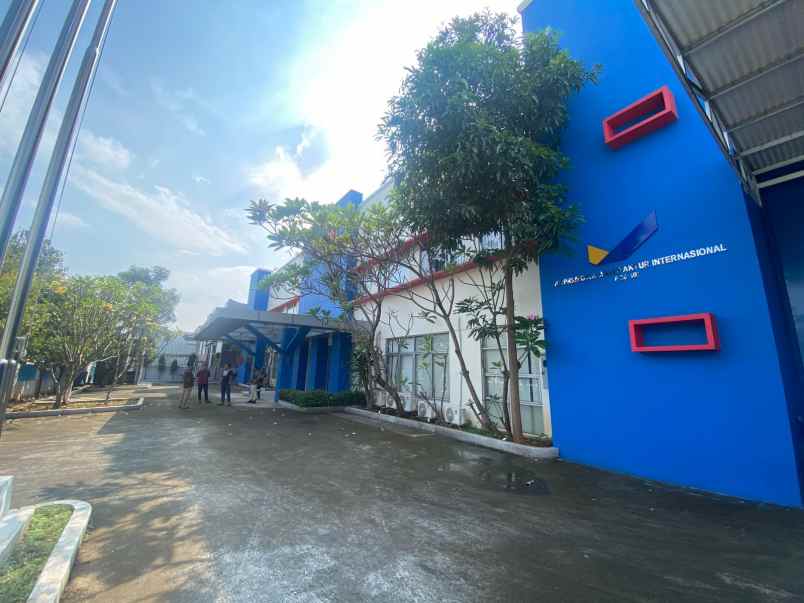 dijual pabrik gudang delta silicon lippo cikarang