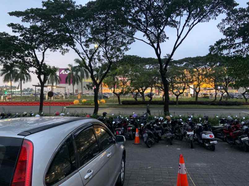 dijual ruko di cikarang seberang aeon deltamas