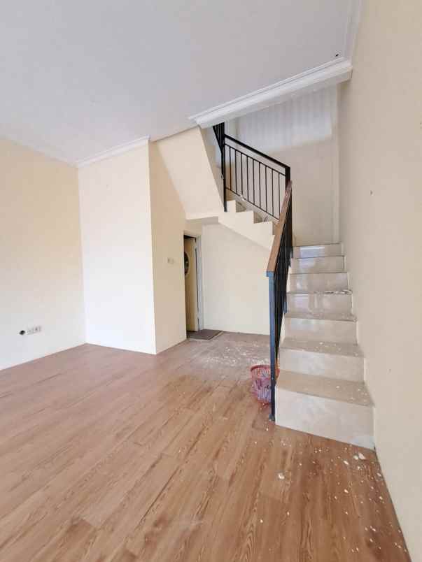 dijual ruko gudang kantor beji depok