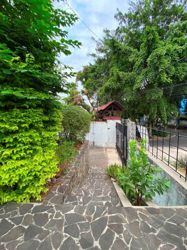 dijual ruko gudang kantor duren sawit jakarta timur