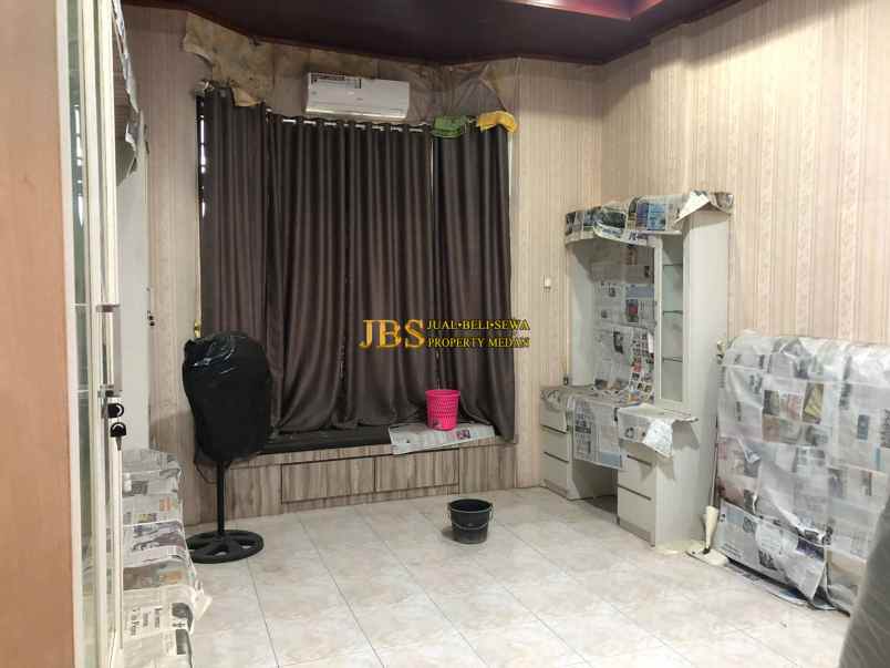 dijual ruko gudang kantor jalan perintis kemerdekaan