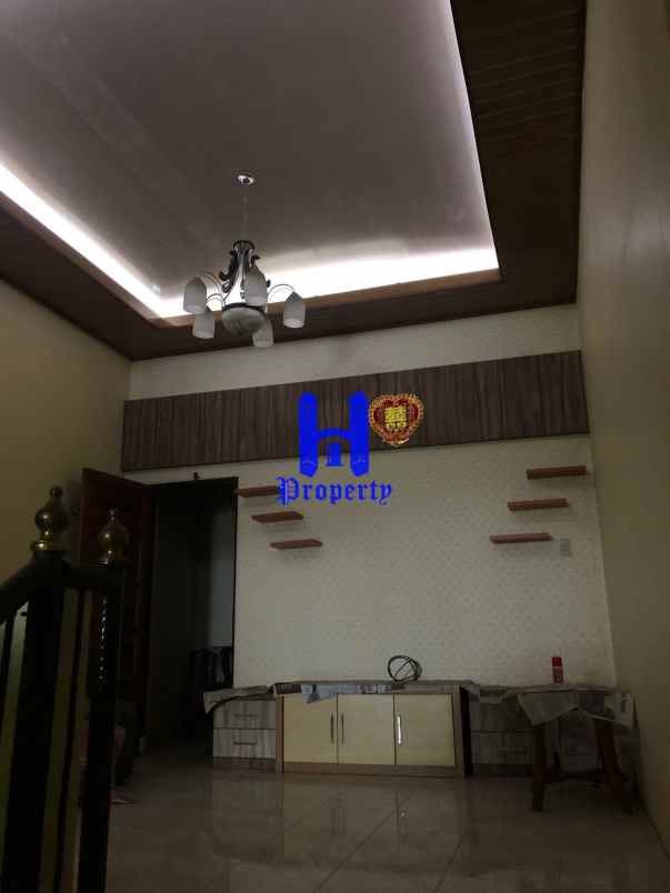 dijual ruko gudang kantor jalan perintis kemerdekaan