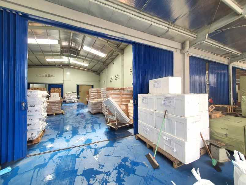 dijual ruko gudang kantor jalan raya bekasi cakung
