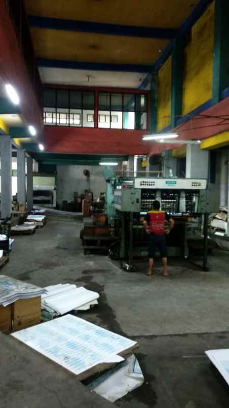 dijual ruko gudang kantor jalan raya taman