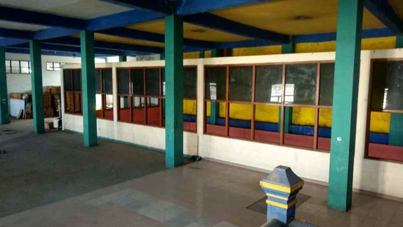 dijual ruko gudang kantor jalan raya taman