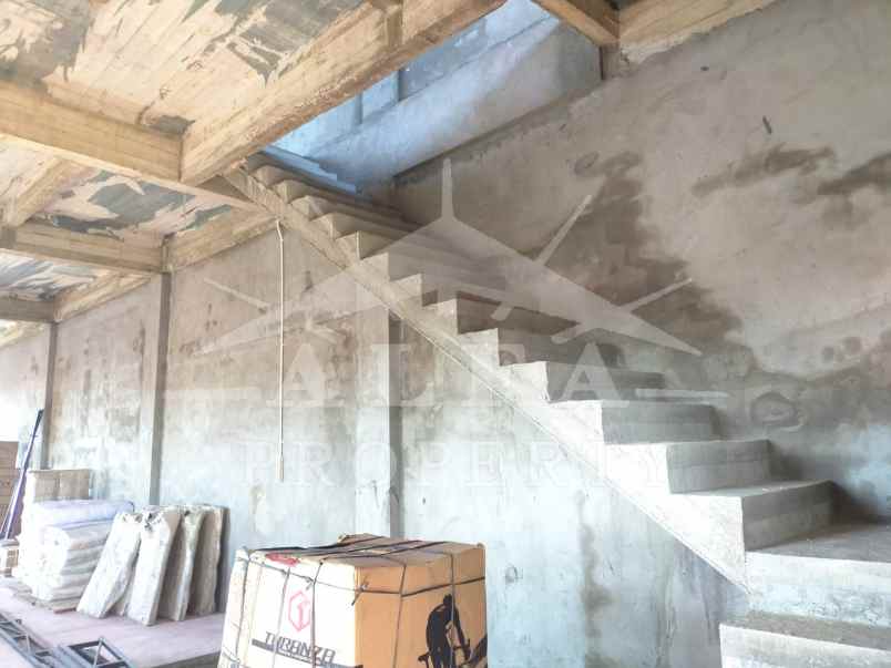 dijual ruko gudang kantor jalan sungai raya dalam