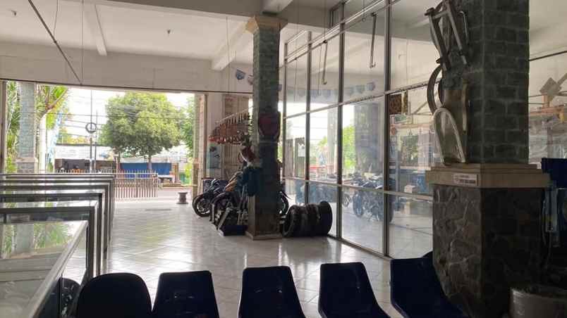 dijual ruko gudang kantor jl surapati banyuning kec
