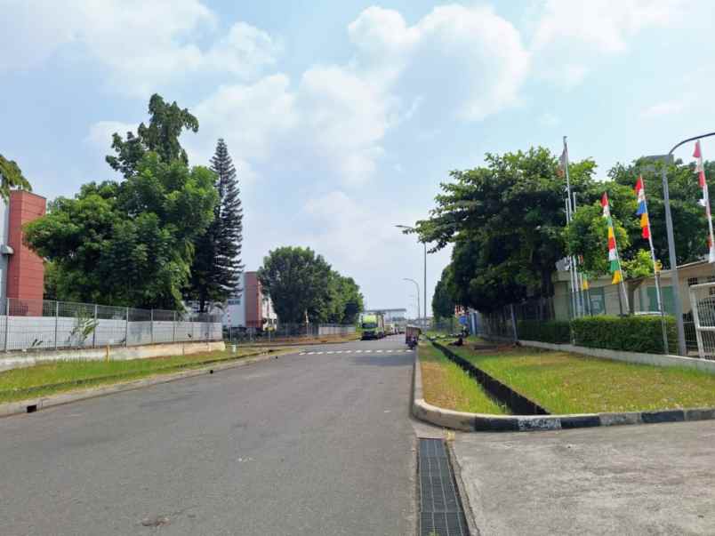 dijual ruko gudang kantor kawasan industri mm2100