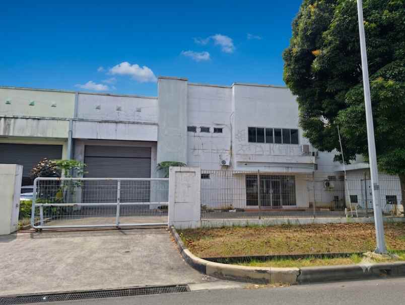 dijual ruko gudang kantor kawasan industri mm2100