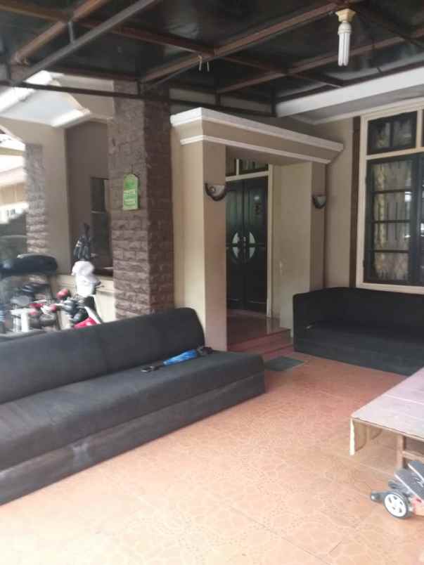 dijual rumah 1 05 m nego kawasan tapos depok