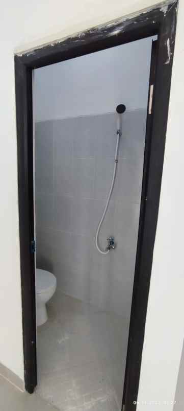 dijual rumah 2 lantai murah 500 jutaan cilodong depok