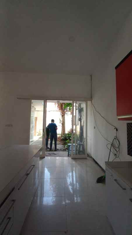 dijual rumah area borobudur dekat waing malang