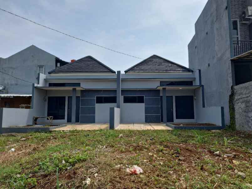 dijual rumah baktijaya setu