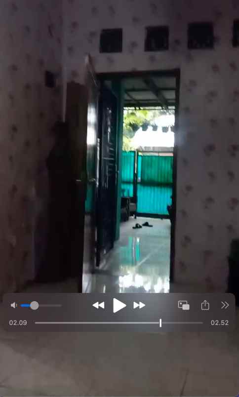 dijual rumah bambu apus