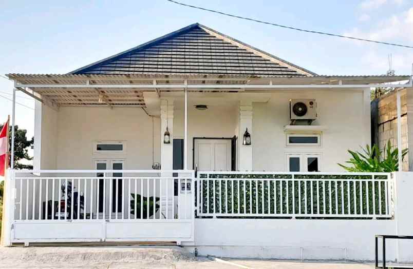 dijual rumah banguntapan