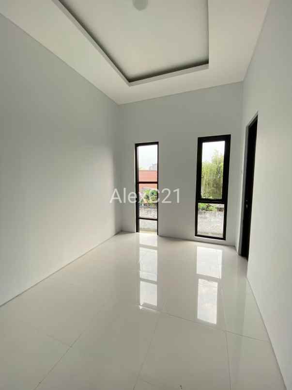 dijual rumah baru di jatiwaringin pondok gede bekasi