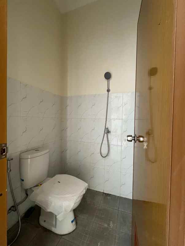 dijual rumah baru kawasan cluster dau dekat kota batu