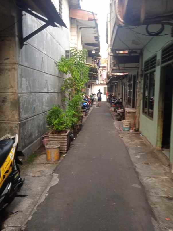 dijual rumah batu ceper 9 kebon kelapa