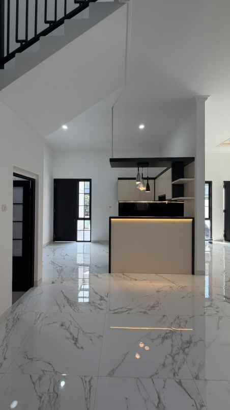 dijual rumah blimbing