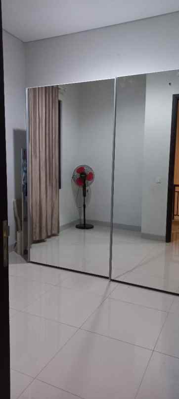 dijual rumah bsd city tangerang