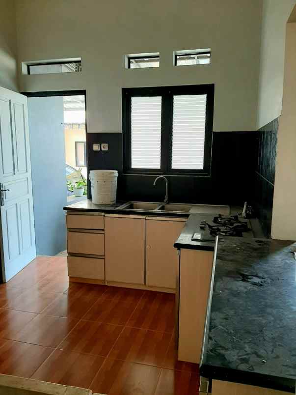 dijual rumah bukit cinere raya cinere