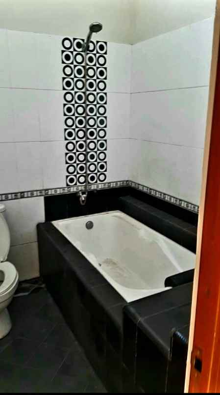 dijual rumah bukit cinere raya cinere