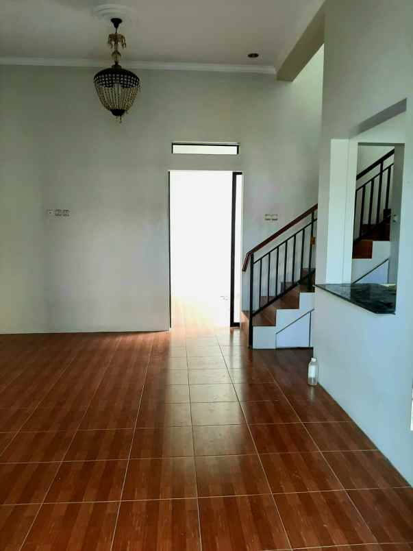 dijual rumah bukit cinere raya cinere