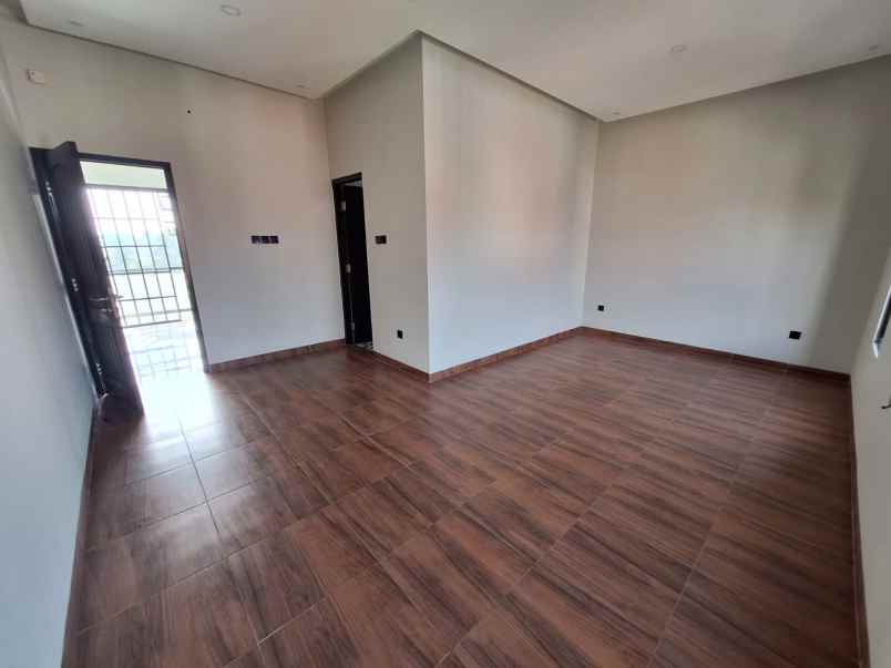 dijual rumah bukit cinere raya gandul