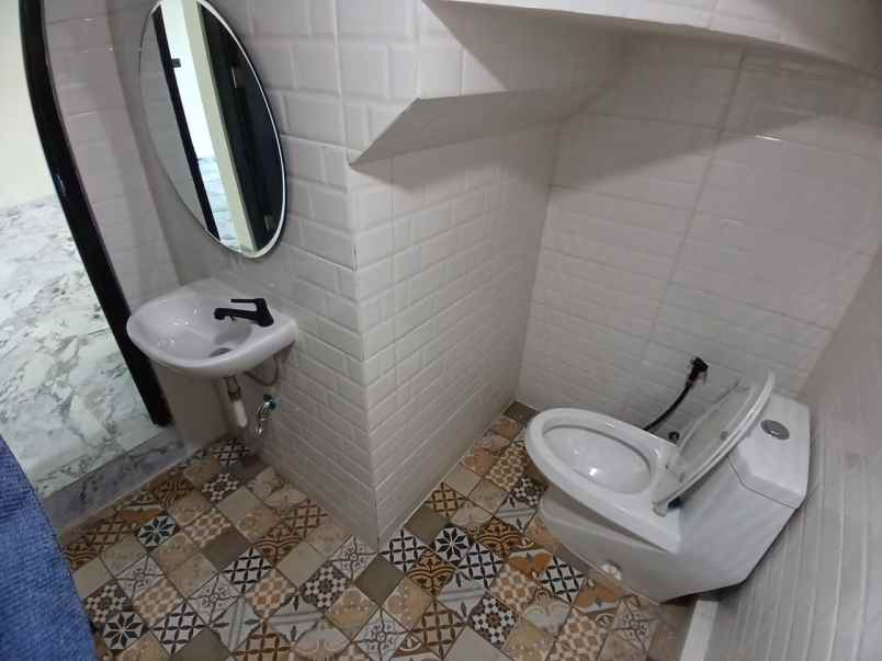 dijual rumah bukit cinere raya gandul