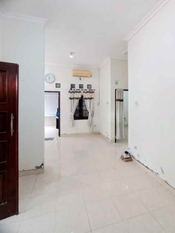 dijual rumah candi gebang